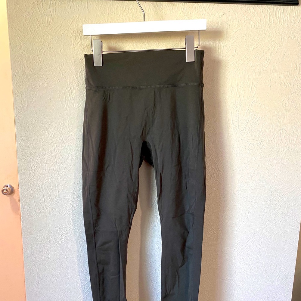 High waist leggings - Picture 2 of 3